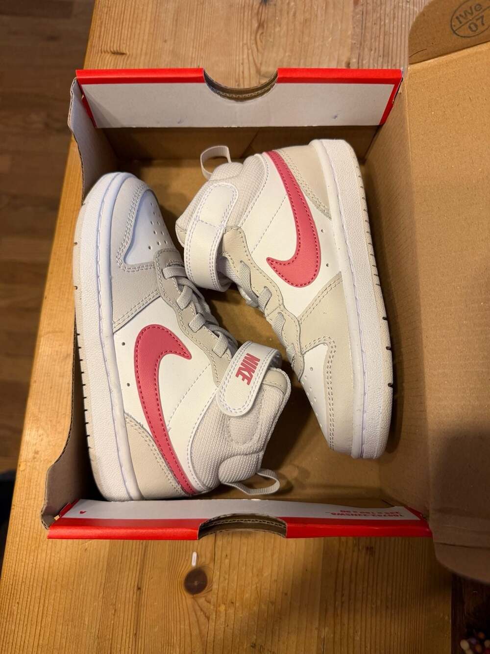 Nike Court Borough Mid 2 Size 11C White Pink
